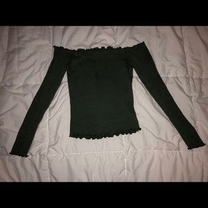 Off the shoulder long sleeve